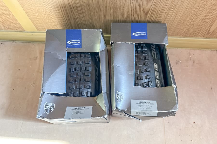 2 Fahrradreifen Schwalbe 27,5x2,35